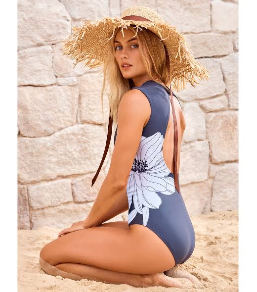 PARADISO CAP SLEEVE ONE PIECE